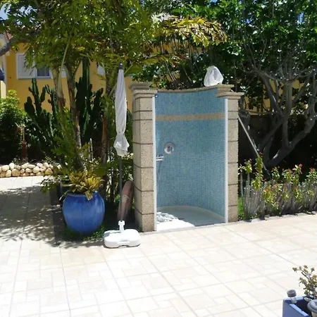 別荘 Charmantes In Mit Terrasse, Garten Und Pool *